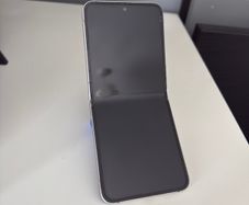 Galaxy Z Flip 6