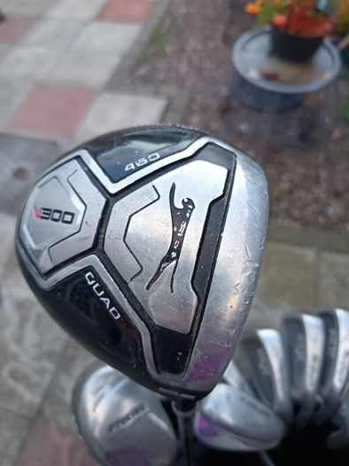 golf clubs