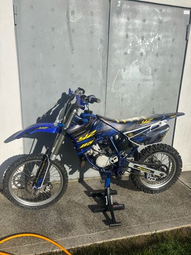 Yz 85