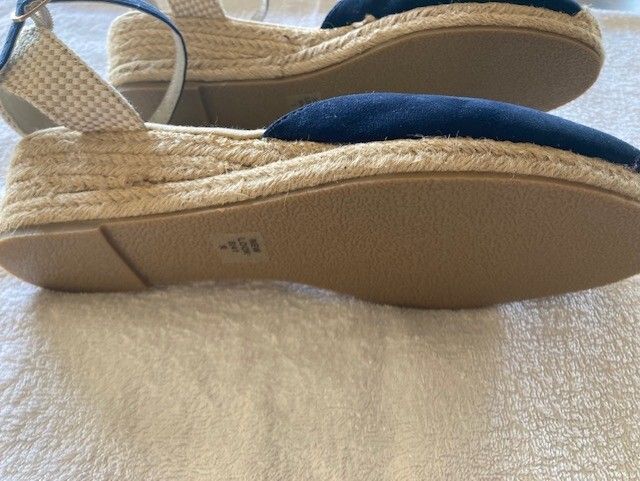 Navy Low Wedge Espadrille Sandals. EU 41/UK 8
