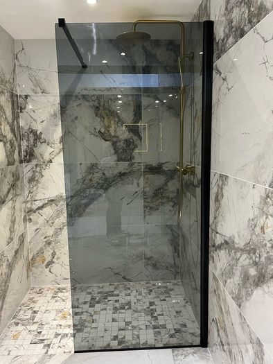 Ex Display Tinted Series 900 black Wet room shower panel