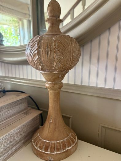 New 37cm high wood effect pumpkin finial with whitewash finish