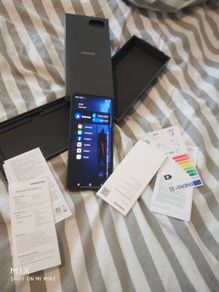samsung z flip 7b512 gb 99% bat