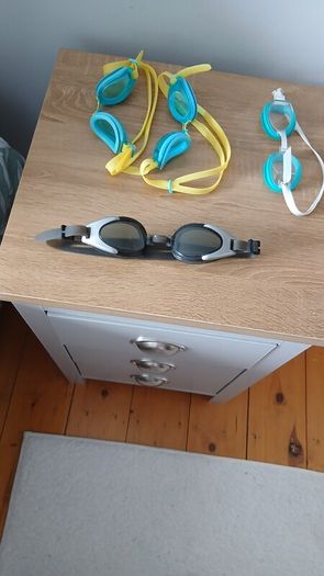 swimming googles