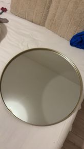 Gold mirror, small hole drilled in bottom
