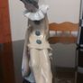 Nao by Lladro Figurine ' Wandering minstrel ' clown with Mandolin (MD50) Image 3