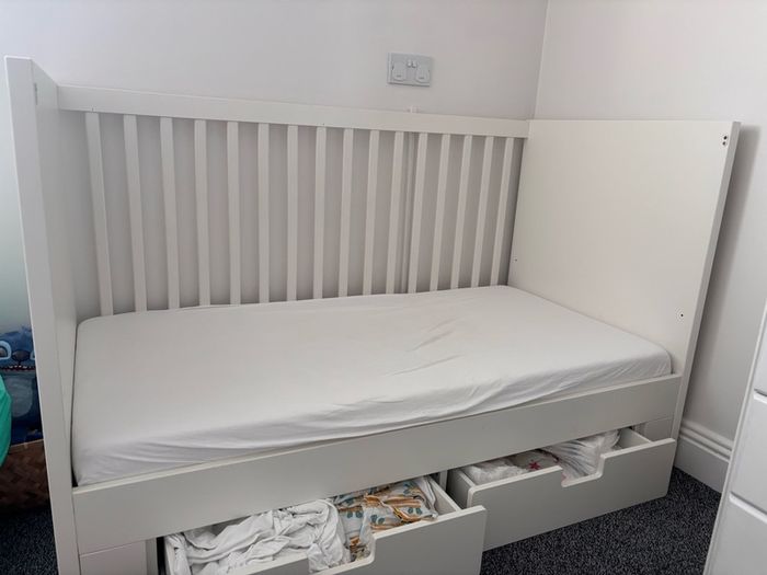 Ikea Cot