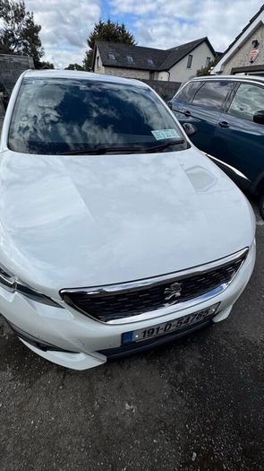 Peugeot 308   2 litre