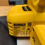 dewalt skilsaw Image 3