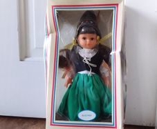 Sally Collect Them All - 1970s Countries of The World Dolls - Austria
