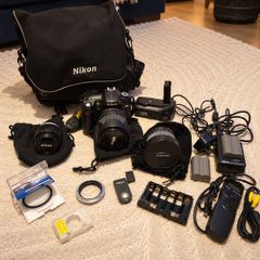 Nikon D90 DSLR Camera Kit  3 Lenses  18 105mm / 50mm f/1.8 / Samyang 8mm Fisheye