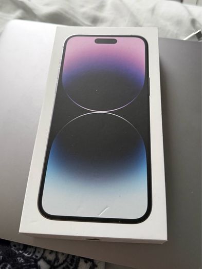 iPhone 14 Pro Max 256GB with Screen protector and case