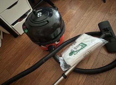 Henry Hoover (Numatic)