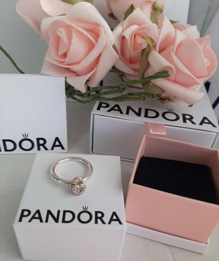 Brand new genuine pandora silver and 14k ring