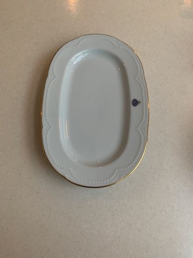 Regina Katherine fine porcelain dinner service
