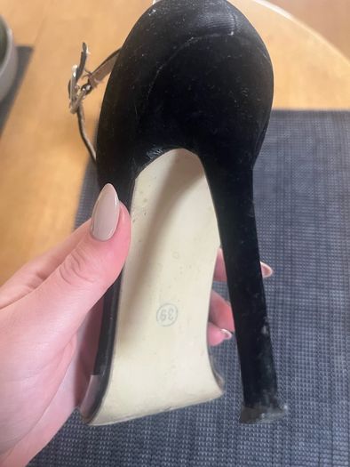 Elegant black shoes
