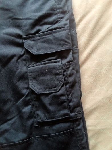 mens work trousers fully lined and water repellent outer. Size w 40 leg 31