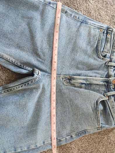 Stradivarius Mom Slim jeans size 10
