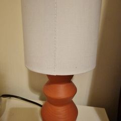 Table lamp