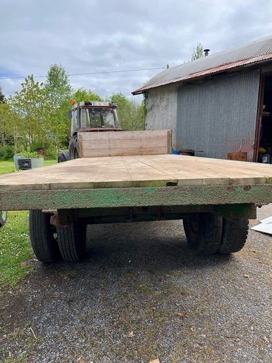 Trailer 18ft x 7ft 6