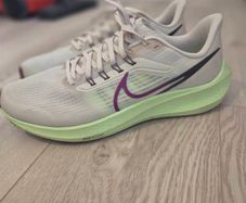 nike trainers