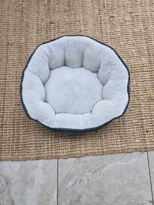 Cat bed