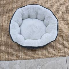 Cat bed