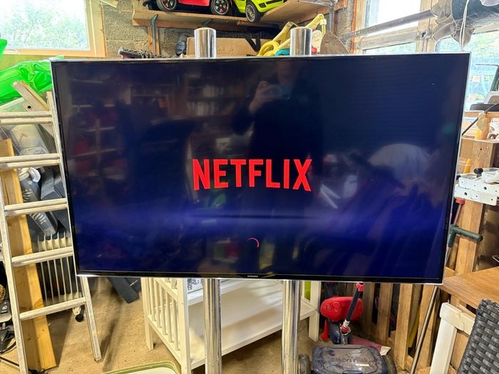 metal tv and stand