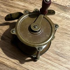 Rare antique pflueger progress fly reel