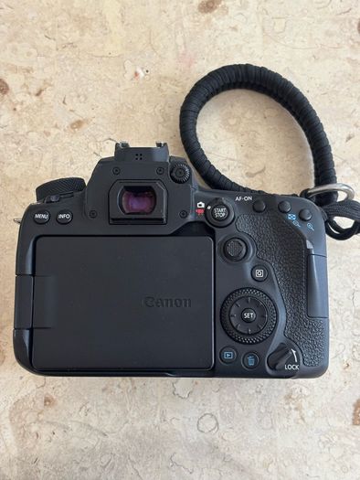 Canon EOS 90D + EF-S 18-135mm IS Nano USM + EF 50mm f/1.8 STM + Variable ND Filter