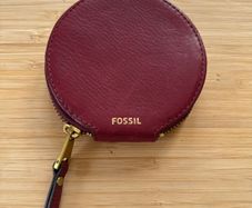 fossil purse