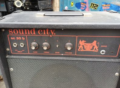Soundcity guitar amplifier