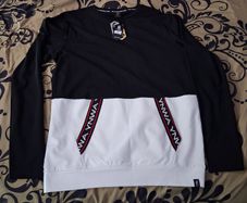 Liverpool YNWA official LFC store crew sweatshirt size L