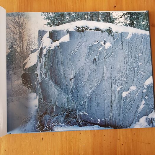Photographic Book. Manitoba Seasons  In Beauty. Signed By The Author Robert R. Taylor. By R