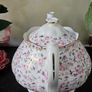 Royal Albert " Rose Confetti" Teapot 1.25L Image 3