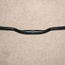 MTB/trekking flat bar, 620mm, alloy, 30mm rise, 5 deg. backsweep Image 2
