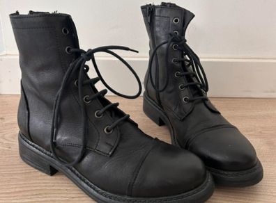Minelli Italian Leather lace up winter boots 38 39