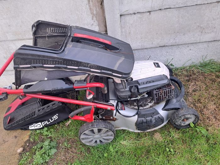 Lawnmower