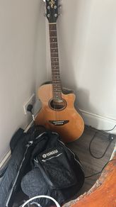 Yamaha cutaway APX 4 A