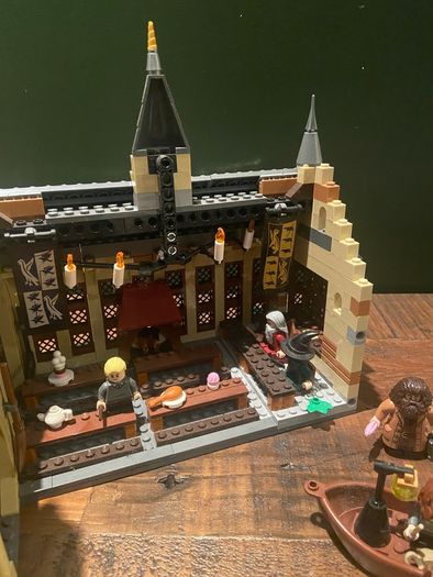 Lego Hogwarts Great Hall (retired set)