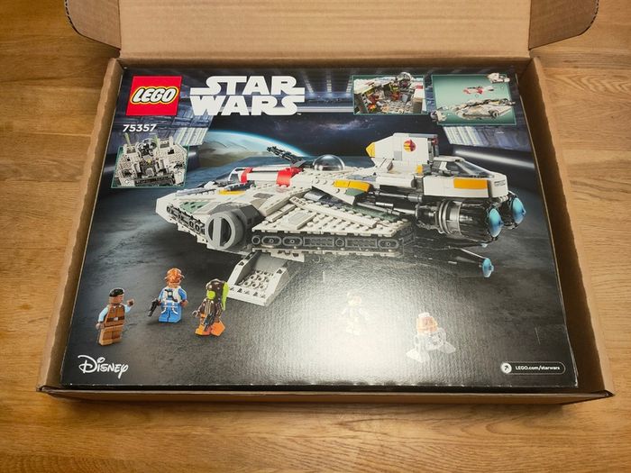 75357 LEGO Star Wars Ahsoka Ghost & Phantom II
