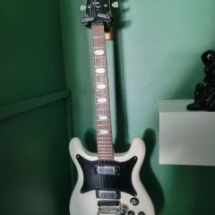 Epiphone Crestwood Custom