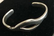 newbridge silver bangle