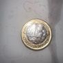 Rare 2016 One Pound Coin, Rose, Crown And Shamrock in beautiful condition Image 3