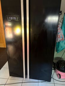 Kenwood black fridge freezer