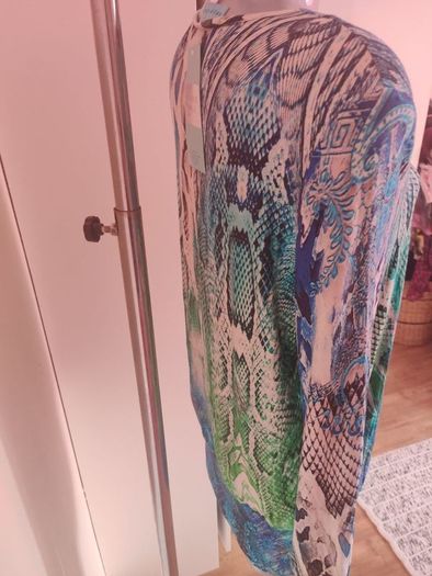 BNWT lovely Pfeffinger printed zipped tunic size UK14 EU42 Postage included