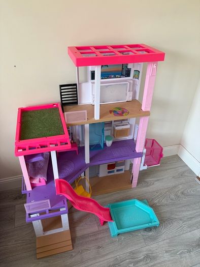 Barbie's dreamhouse