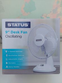 STATUS 9" Desk Fan  Oscillating