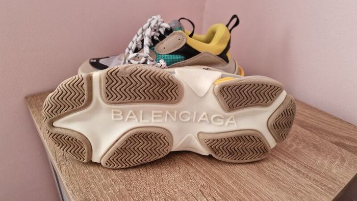Balenciaga Triple s trainers