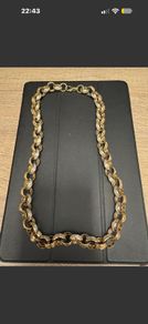 9 ct gold